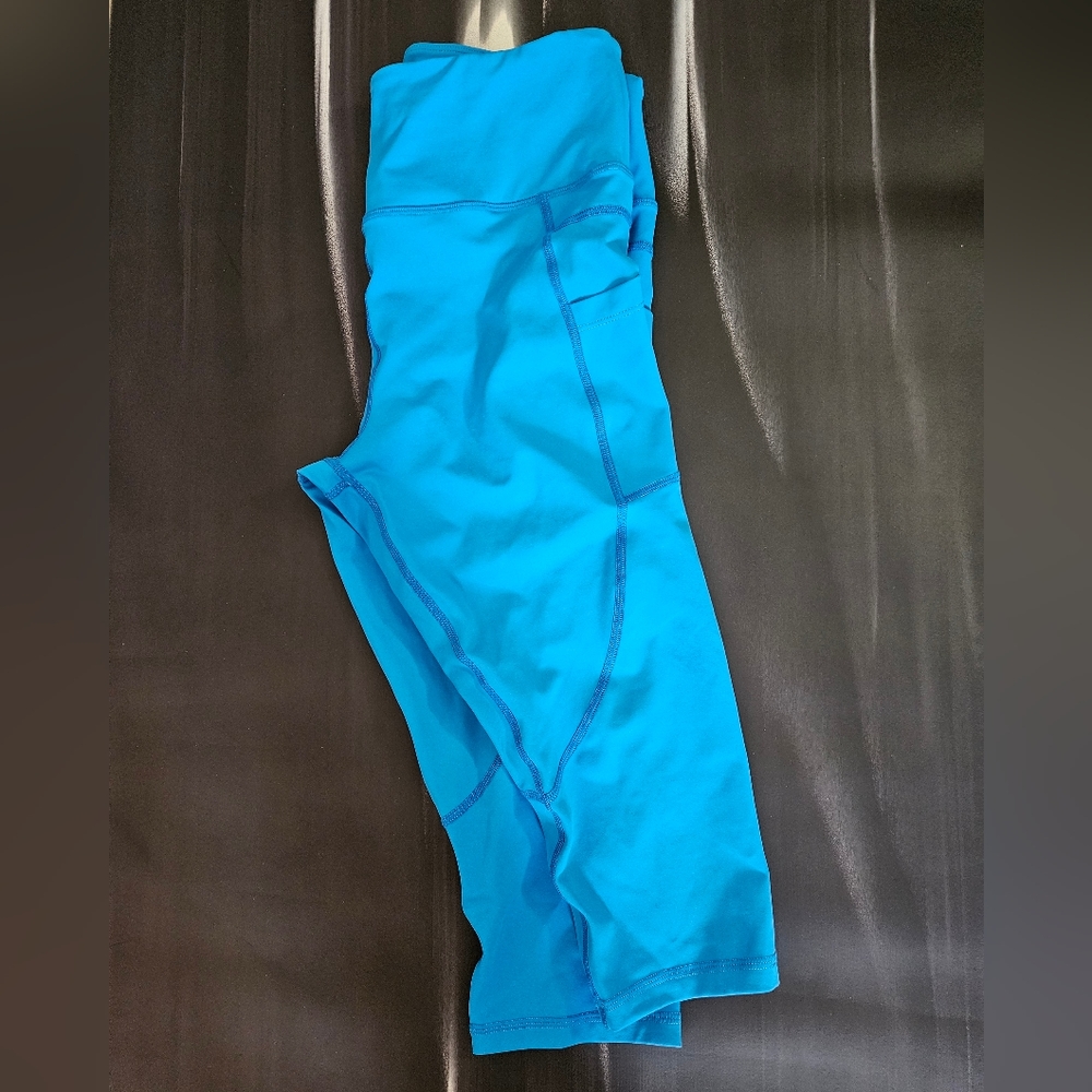 ZYIA Active Light n Tight Crop Leggings